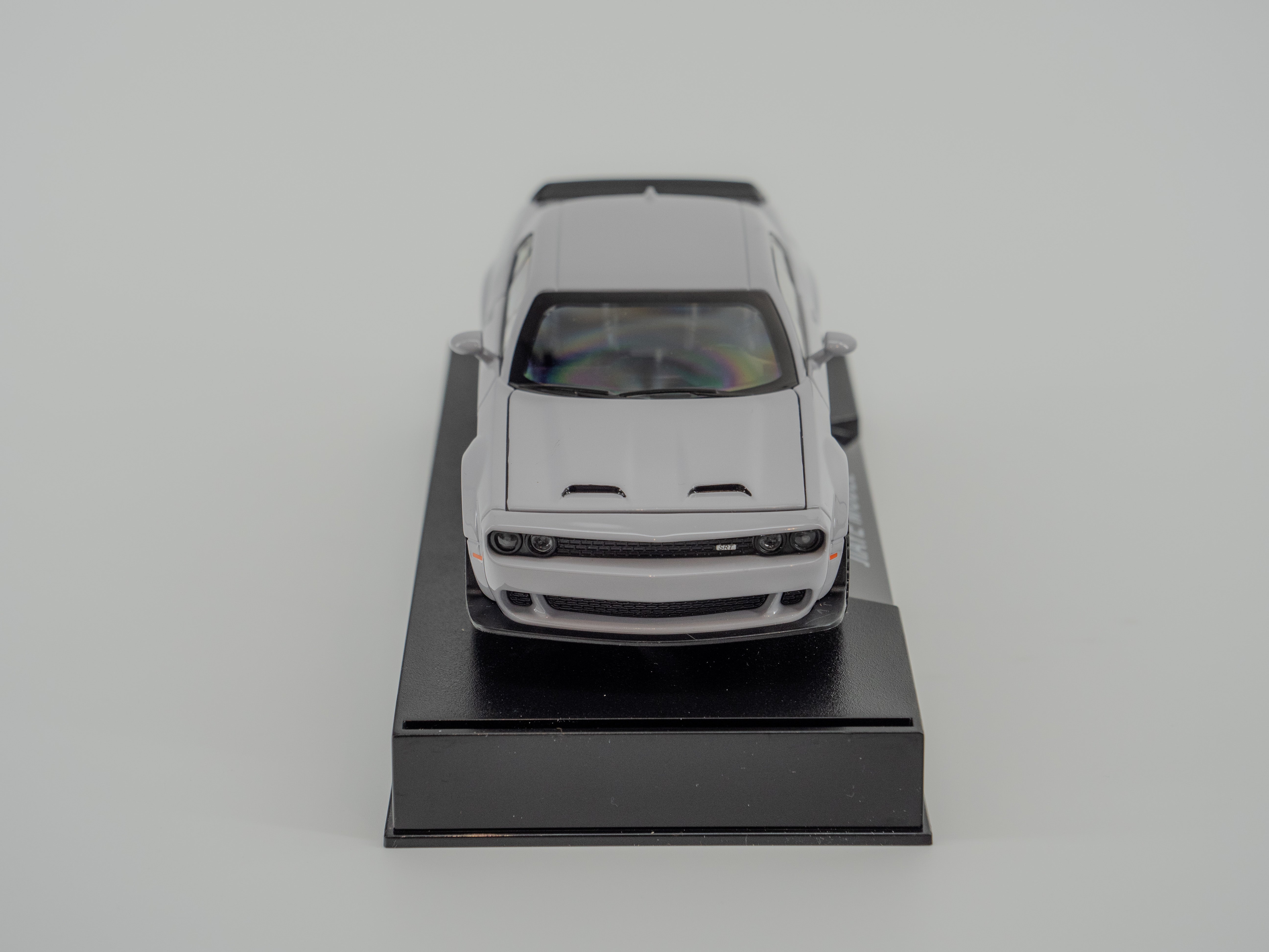 1:32 Dodge Challenger Hellcat Toy Car GREY