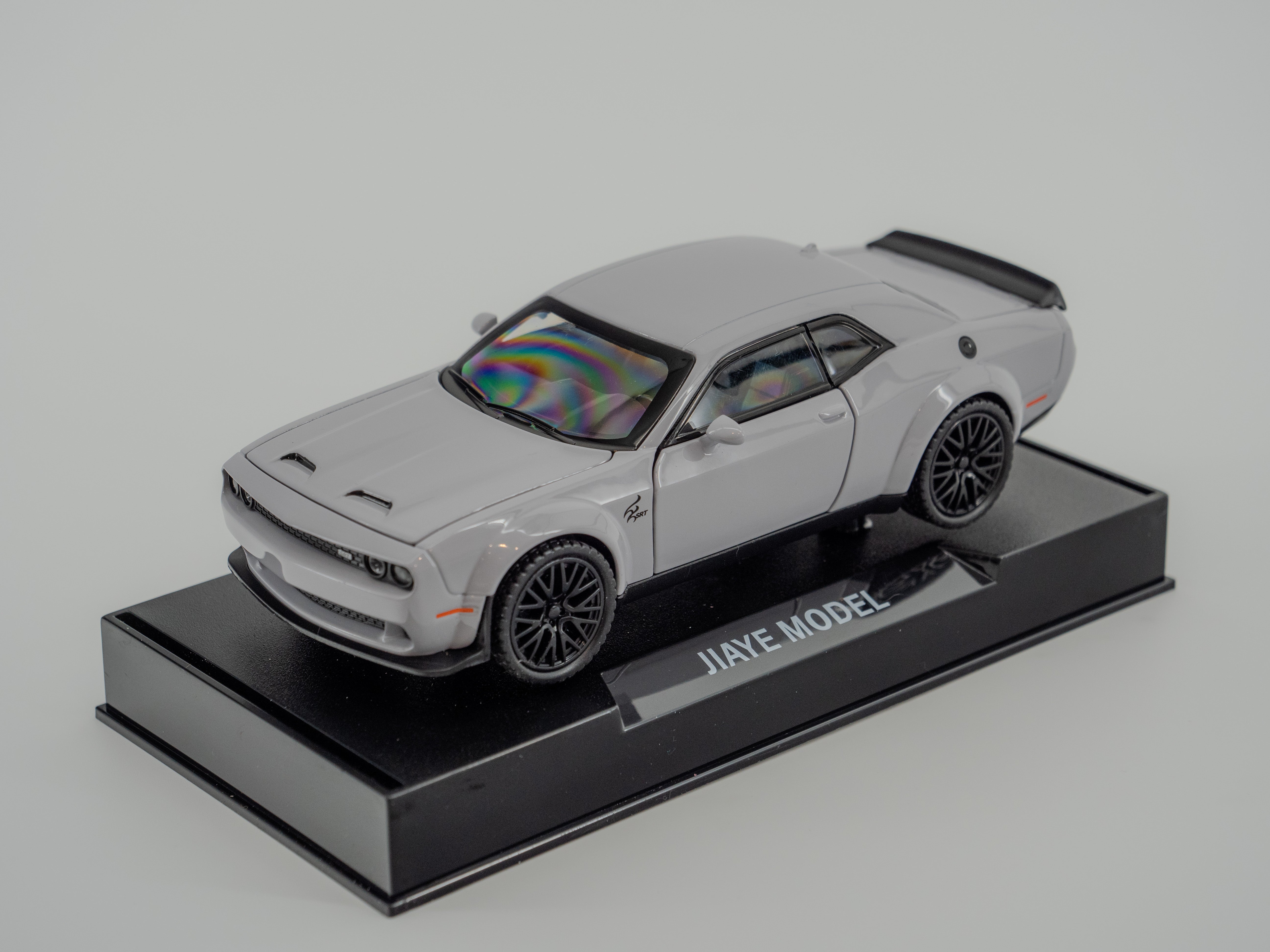 1:32 Dodge Challenger Hellcat Toy Car GREY