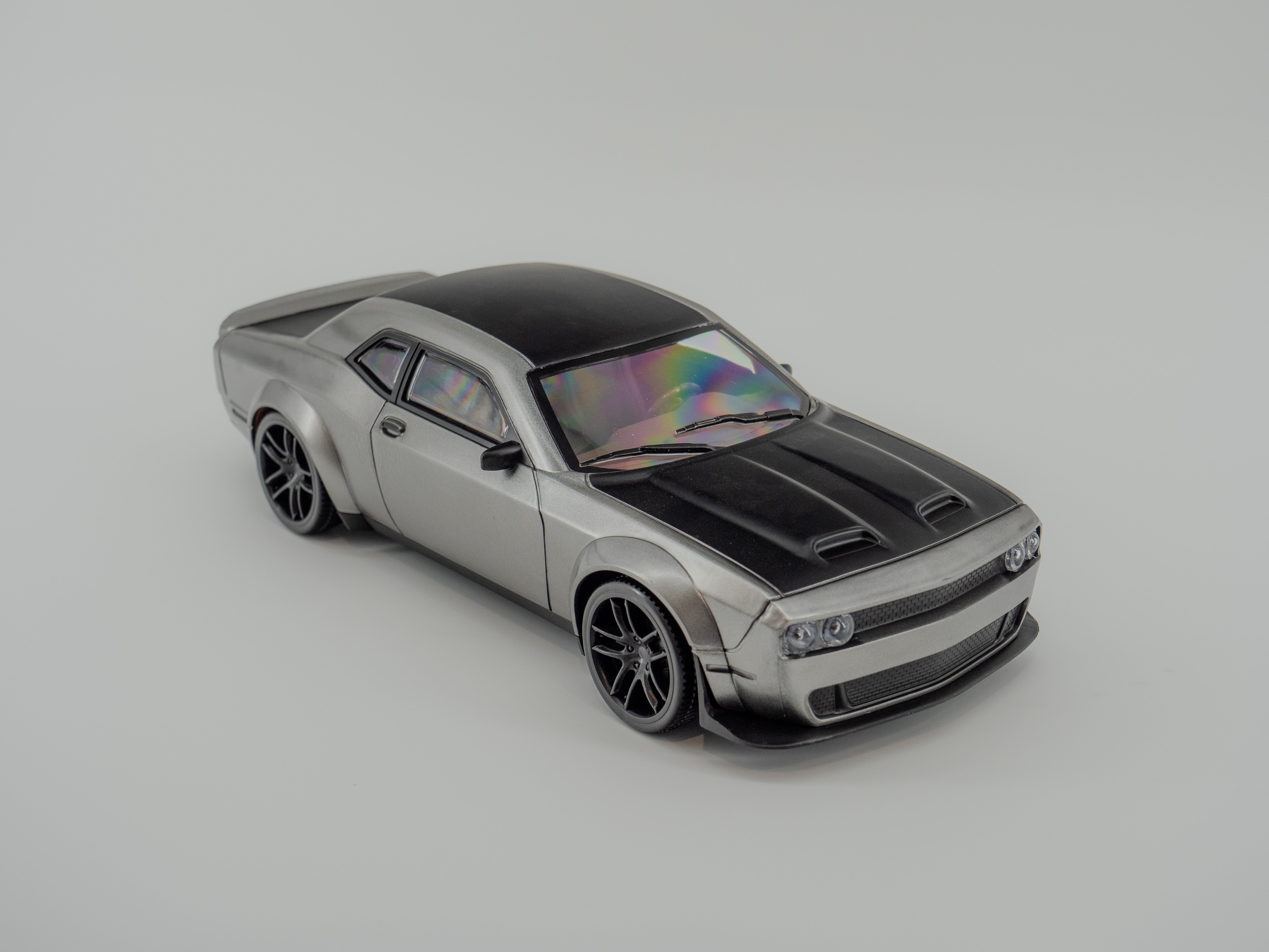 LARGE MODEL CAR GREY