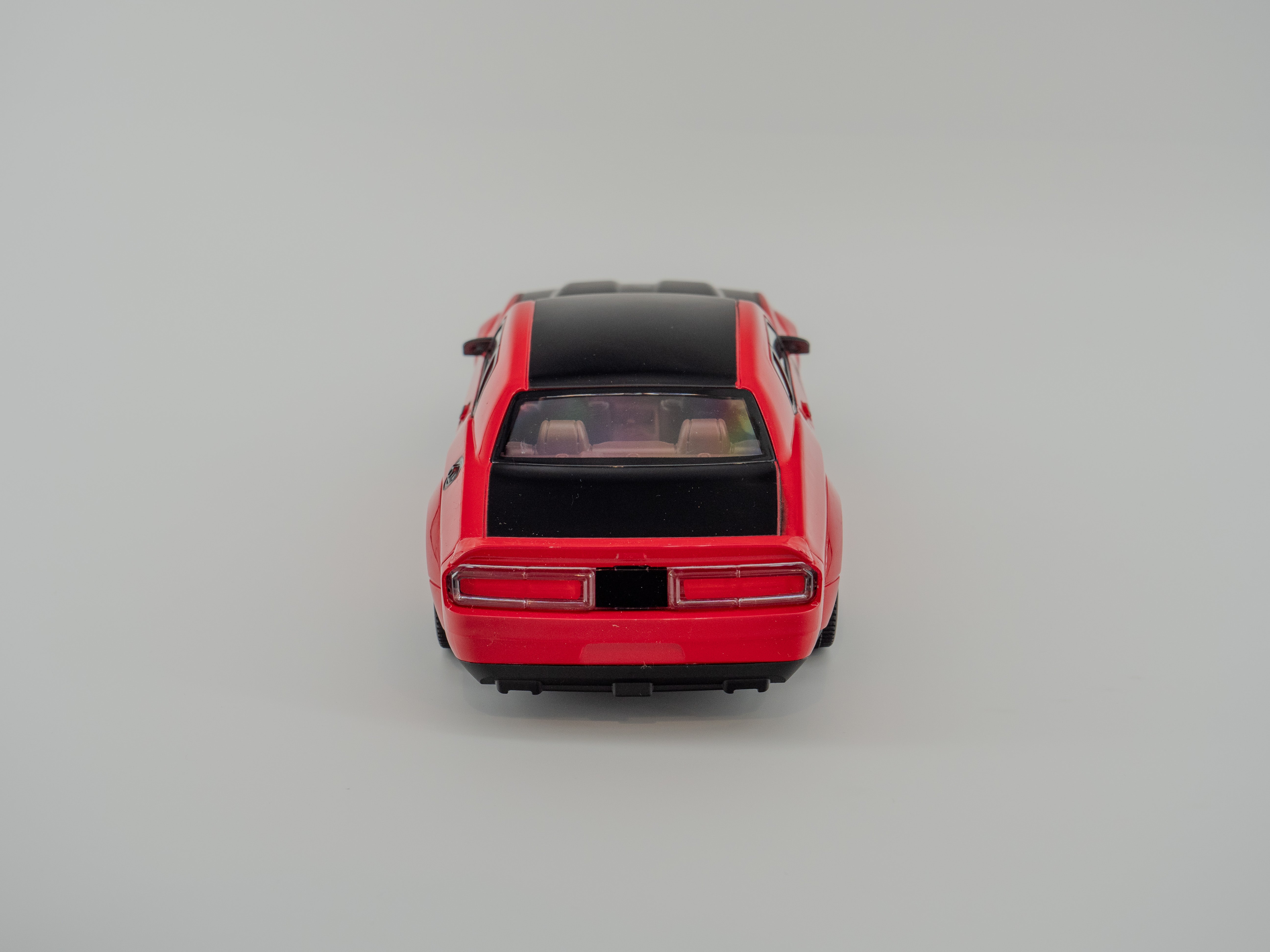 LARGE MODEL CAR RED