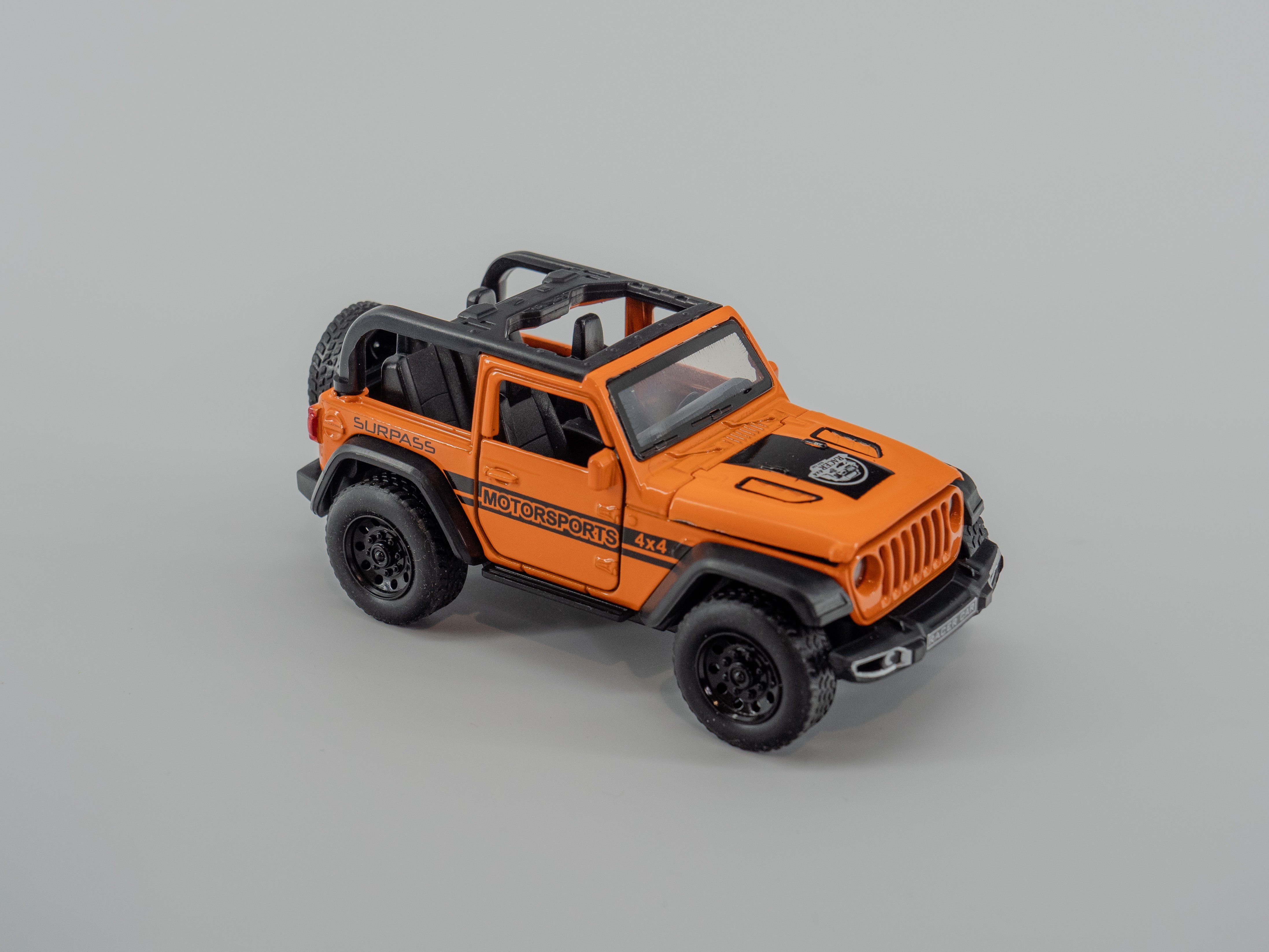 1/32 Wrangler Alloy Diecast Pull Back Model Car ORANGE