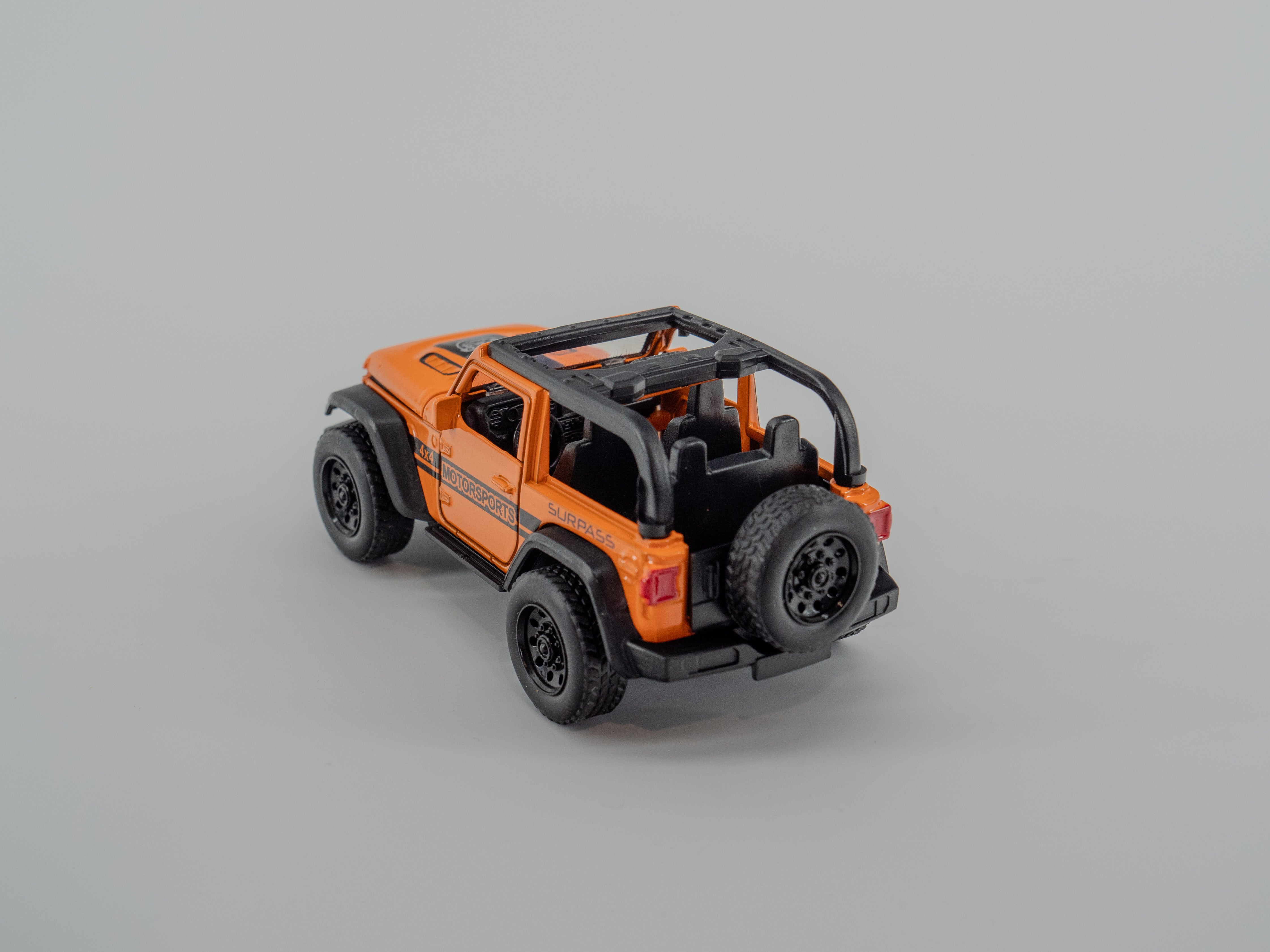 1/32 Wrangler Alloy Diecast Pull Back Model Car ORANGE