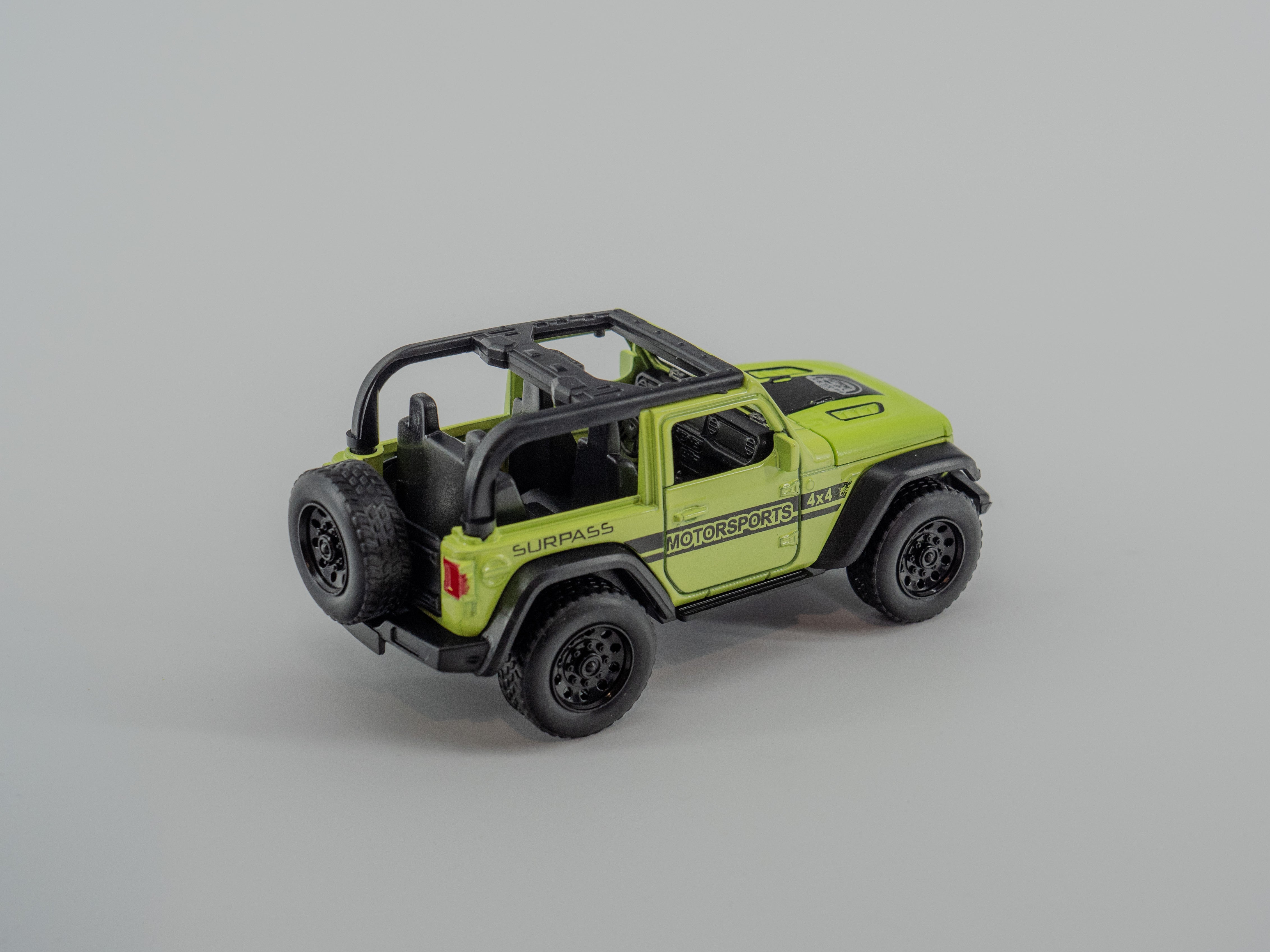 1/32 Wrangler Alloy Diecast Pull Back Model Car GREEN