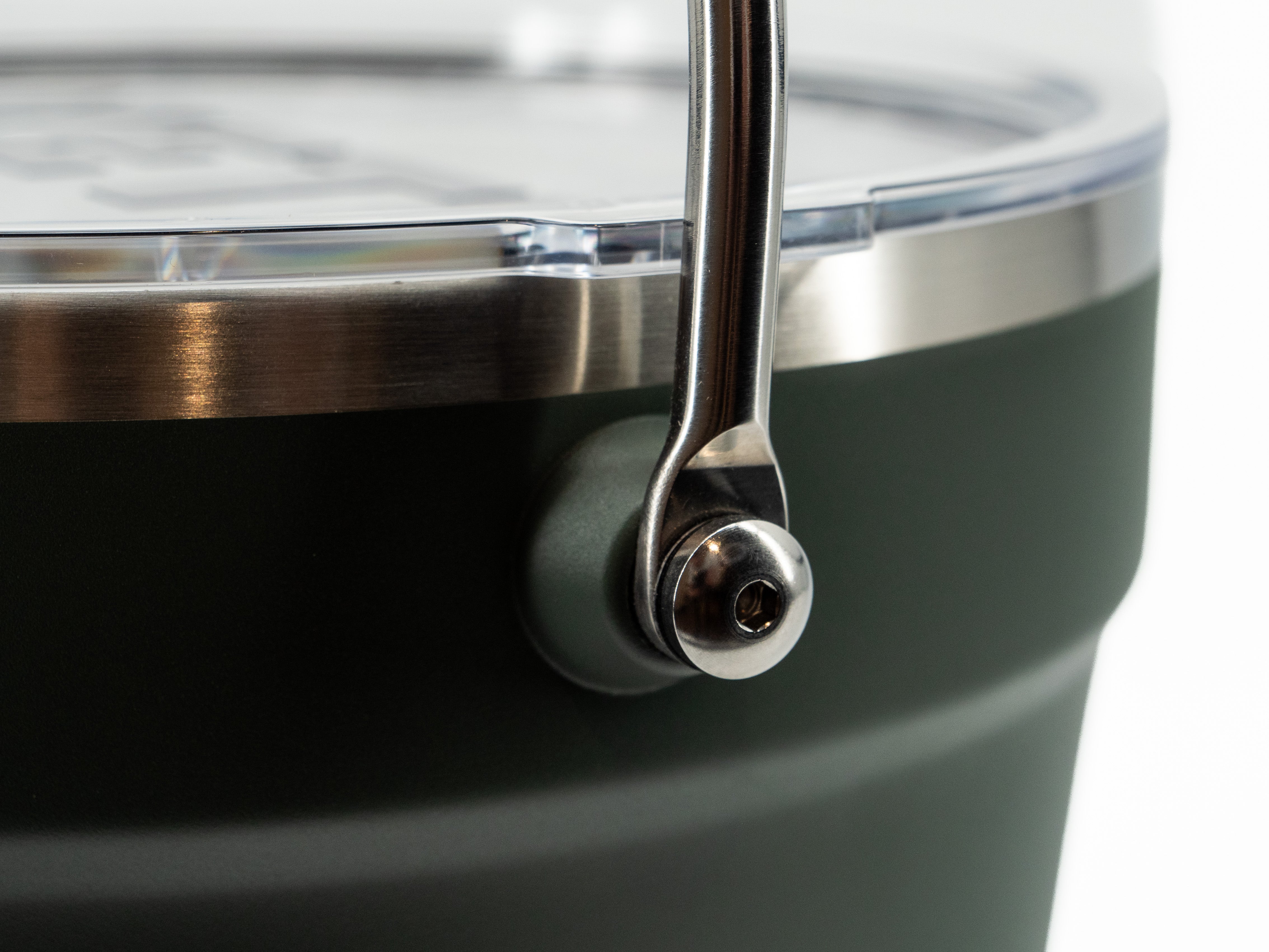YETI RAMBLER BUCKET