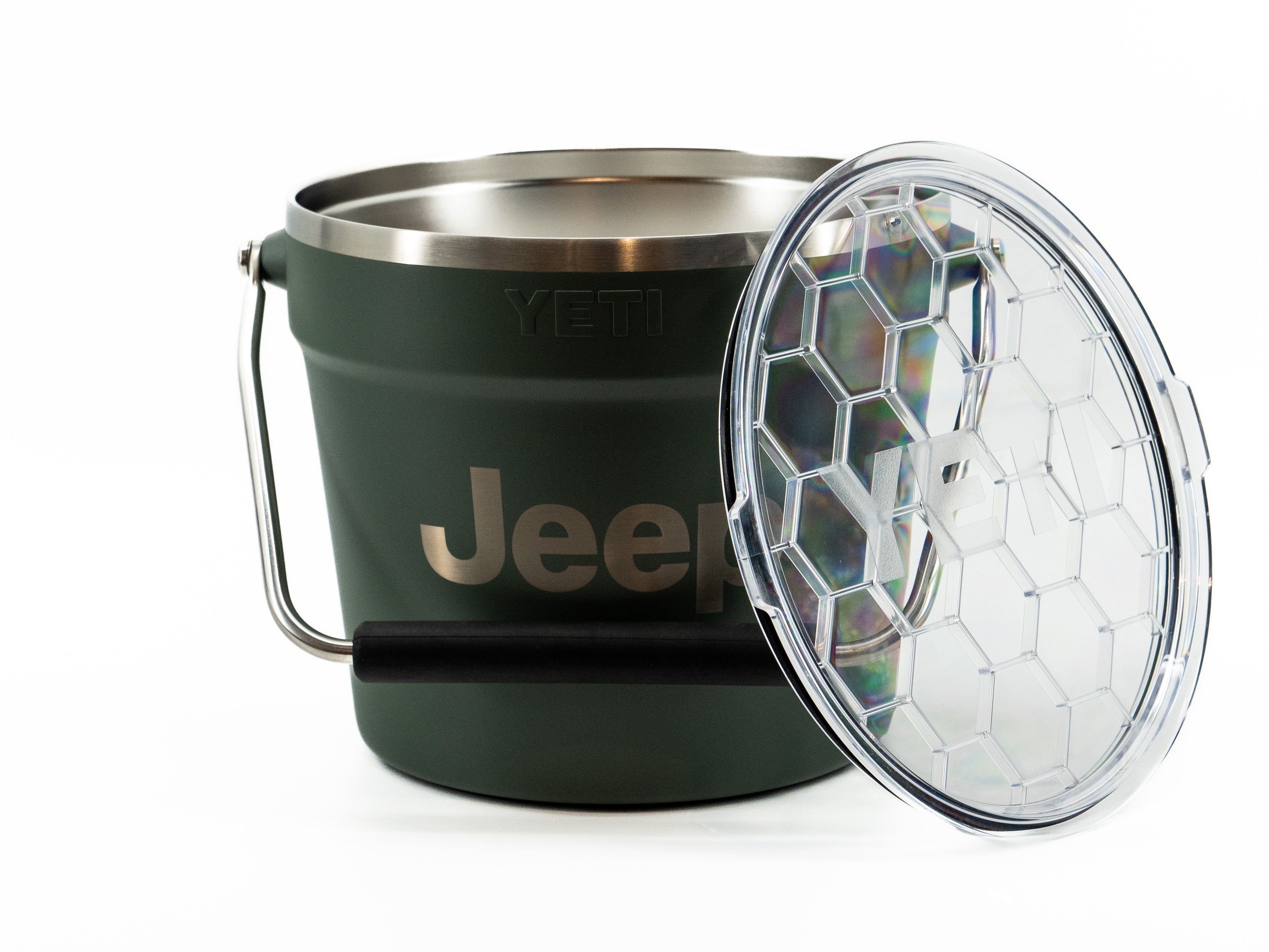 YETI RAMBLER BUCKET